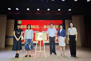 东契奇今年季后赛已经得到了5次三双 联盟其余所有人合计才5次